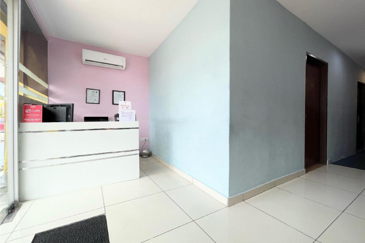 Oyo 90334 Mawlaya Hotel Bayan Lepas Exteriör bild
